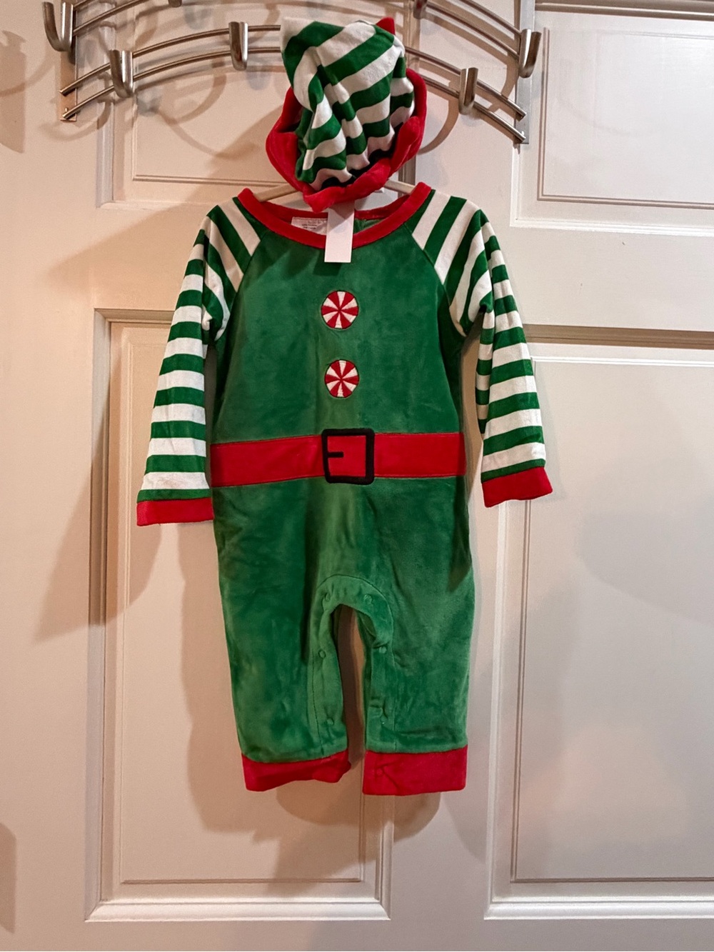 Cracker Barrel Kids Green & Red Elf Costume Romper with Hat 9 month